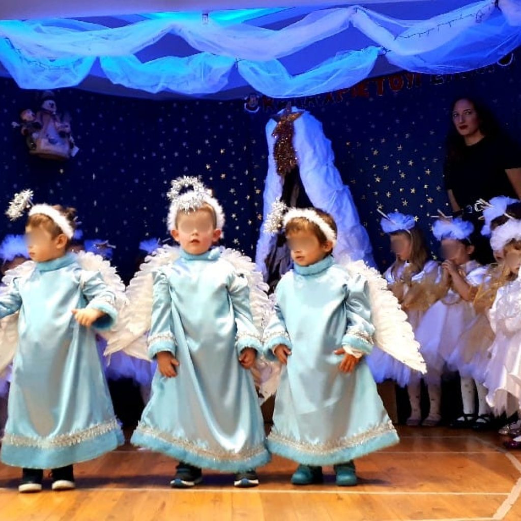χριστουγεννιάτικη γιορτή - παιδικός σταθμός Καράτζιου